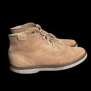 Lacoste  🐊 Mens Sherbrooke Hi boots in light brawn size 9.5